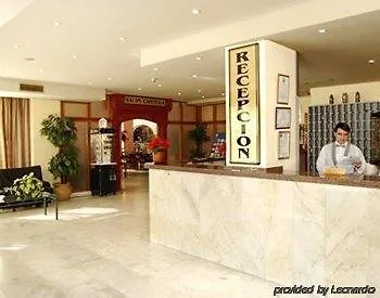 Marina Sur 3* トレモリノス