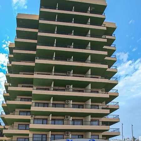 Marina Sur ホテル